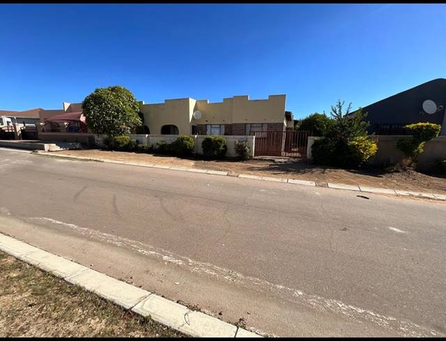 3 BEDROOM HOUSE FOR SALE IN MANKWENG